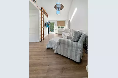 8 Elder Avenue, Hampton Bays, NY 11946 - Photo 17