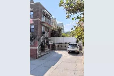 125-19 14th Avenue, College Point, NY 11356 - Photo 3