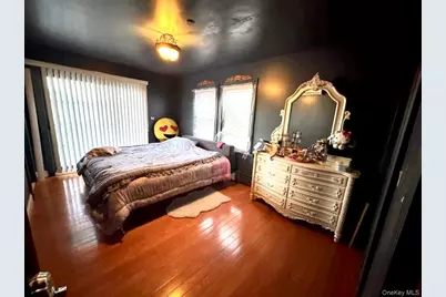 125-19 14th Avenue, College Point, NY 11356 - Photo 11