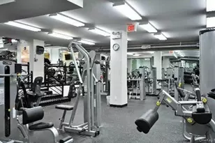 1805 215th St, Bayside, NY 11360 - Photo 25