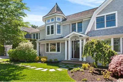 124 Willow Street, Southampton, NY 11968 - Photo 1