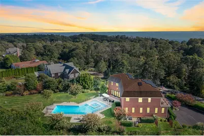 89 Old Canoe Place Road, Hampton Bays, NY 11946 - Photo 9