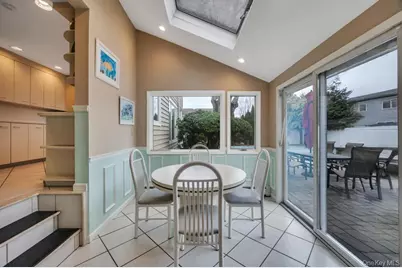 20 Northern Parkway E, Plainview, NY 11803 - Photo 7