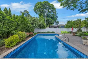 20 Northern Pkwy E, Plainview, NY 11803 - Photo 25