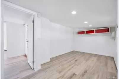 20 Northern Parkway E, Plainview, NY 11803 - Photo 11