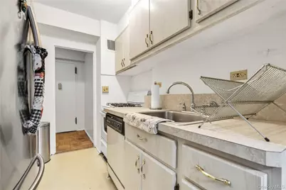 225 Adams Street #1H, Brooklyn, NY 11201 - Photo 13
