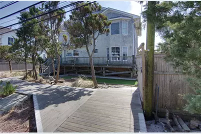 301 Lewis Walk, Cherry Grove, NY 11782 - Photo 3