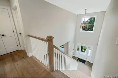 329 Weeks Avenue, Manorville, NY 11949 - Photo 35