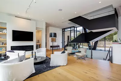 179 Montauk Highway, East Hampton, NY 11937 - Photo 19