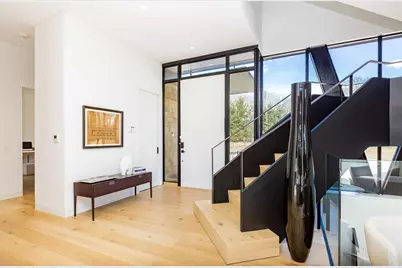 179 Montauk Highway, East Hampton, NY 11937 - Photo 9