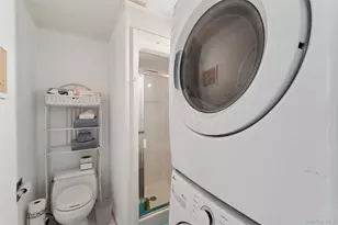 7 Cove Ln, Westhampton Dunes, NY 11978 - Photo 9