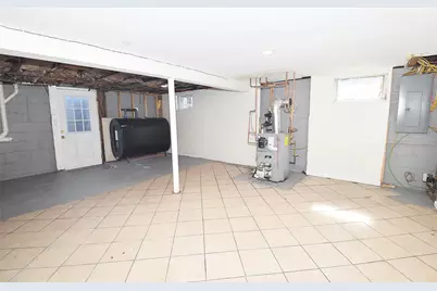 1347 Ferndale Boulevard, Central Islip, NY 11722 - Photo 13