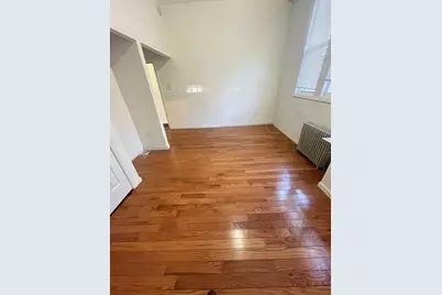 23-12 Broadway, Astoria, NY 11106 - Photo 11