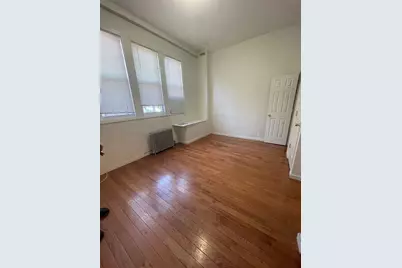 23-12 Broadway, Astoria, NY 11106 - Photo 13