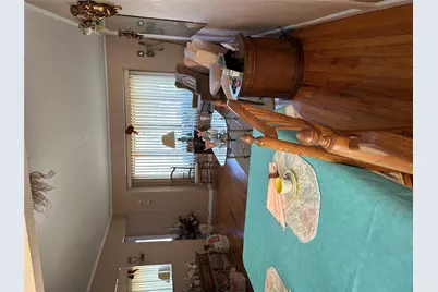 2 Yorkshire Road, New Hyde Park, NY 11040 - Photo 35