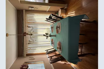 2 Yorkshire Road, New Hyde Park, NY 11040 - Photo 7