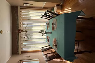 2 Yorkshire Rd, New Hyde Park, NY 11040 - Photo 7