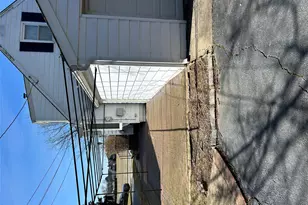 2 Yorkshire Rd, New Hyde Park, NY 11040 - Photo 31