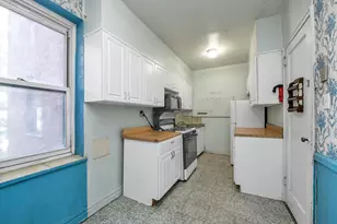 61-41 Saunders St, Rego Park, NY 11374 - Photo 11
