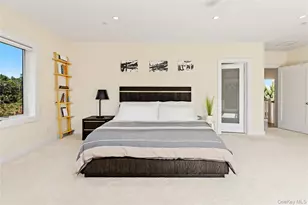 89 Old Canoe Place Rd, Hampton Bays, NY 11946 - Photo 23