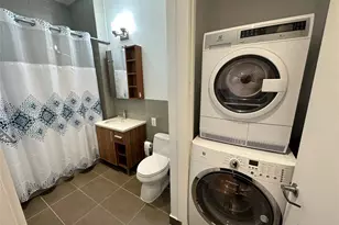 140-21 32nd Ave, Flushing, NY 11354 - Photo 23