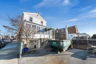 30 College Pl, Yonkers, NY 10704 - Photo 21