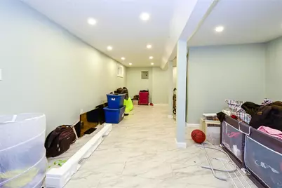 140-22 173, Jamaica, NY 11434 - Photo 11