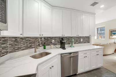 85 McKinley Avenue #A1-5, White Plains, NY 10606 - Photo 13