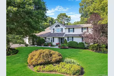 33 Peachtree Lane, Mount Sinai, NY 11766 - Photo 1