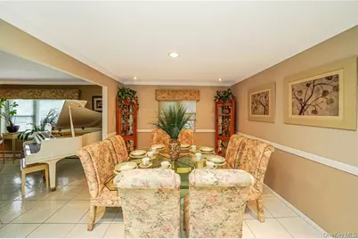 33 Peachtree Lane, Mount Sinai, NY 11766 - Photo 5