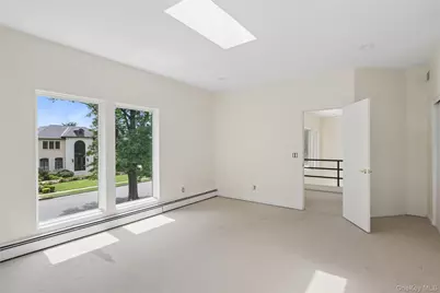 67 Parkway Drive, Roslyn Heights, NY 11577 - Photo 35