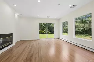 67 Parkway Dr, Roslyn Heights, NY 11577 - Photo 19