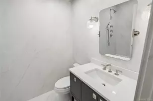 67 Parkway Dr, Roslyn Heights, NY 11577 - Photo 39