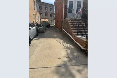 15009 89 Street, Howard Beach, NY 11414 - Photo 27