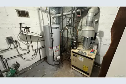 15009 89 Street, Howard Beach, NY 11414 - Photo 21