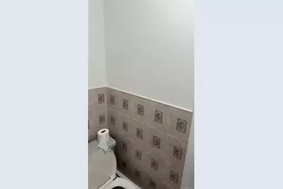 15009 89 Street, Howard Beach, NY 11414 - Photo 9