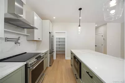 17 Henry Street #3, Beacon, NY 12508 - Photo 9