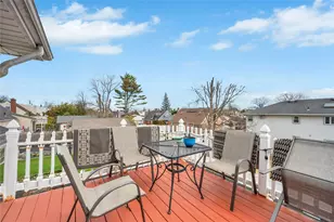 431 Kirkman Ave, Elmont, NY 11003 - Photo 27