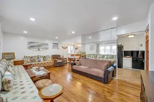 431 Kirkman Ave, Elmont, NY 11003 - Photo 5