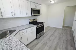 196 Sneden Pl, Spring Valley, NY 10977 - Photo 11