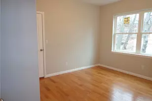 35 Ewing Ave, Spring Valley, NY 10977 - Photo 5