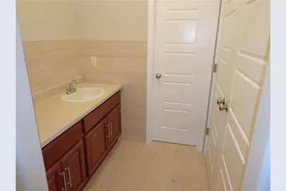 35 Ewing Avenue, Spring Valley, NY 10977 - Photo 11