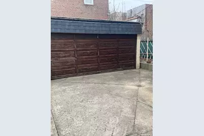 2010 Hobart Avenue, Bronx, NY 10461 - Photo 13