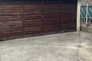 2010 Hobart Ave, Bronx, NY 10461 - Photo 13