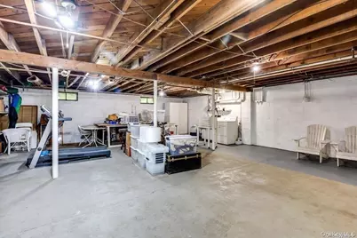 64 Sea Cliff Street, Islip Terrace, NY 11752 - Photo 35