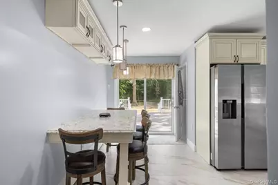 64 Sea Cliff Street, Islip Terrace, NY 11752 - Photo 11