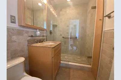 27010 Grand Central Parkway #32B, Floral Park, NY 11005 - Photo 11