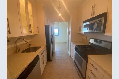 27010 Grand Central Parkway #32B, Floral Park, NY 11005 - Photo 7