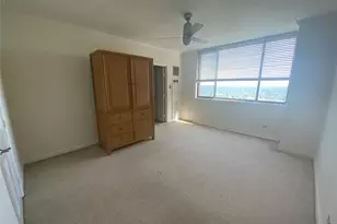 270-10 Grand Central Pkwy, Floral Park, NY 11005 - Photo 9