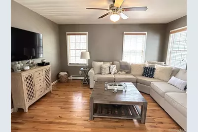 112 Laurel Valley Drive, Sag Harbor, NY 11963 - Photo 5